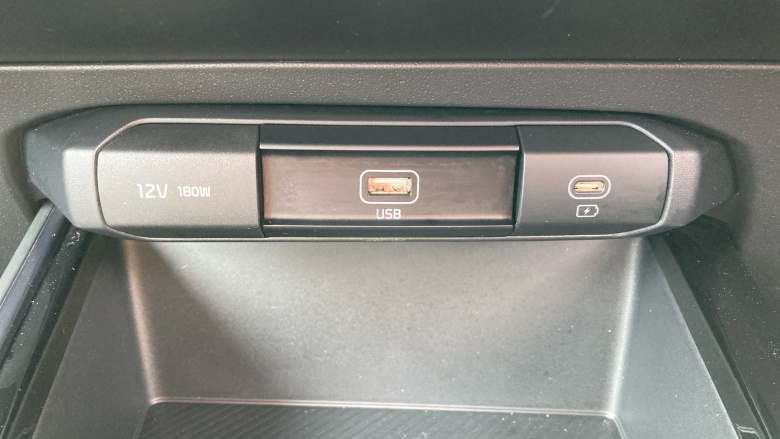 Kia Niro 150kW 2 64kWh 5dr Auto Electric Estate